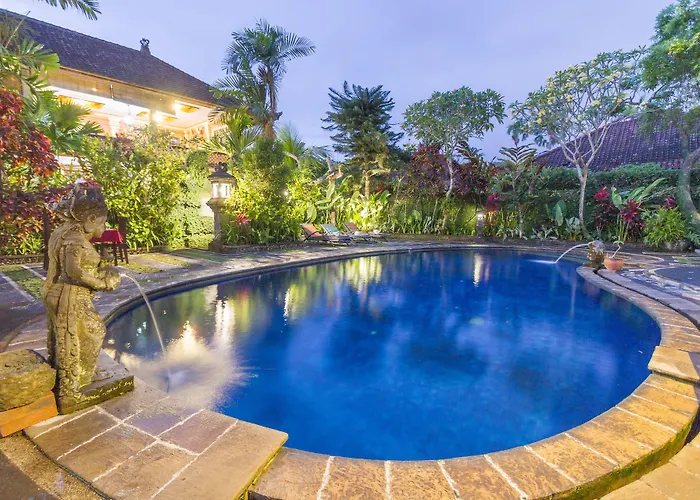 Garden View Hotel 3*
